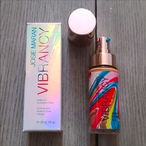 Josie Maran Argan FOUNDATION in FEARLESS RGB65